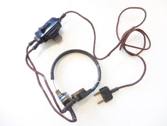 Funk Kehlkopfmikrofon mit Umschalter (Fu)b und zweipoligem Stecker in sehr gutem Zustand, Funktion nicht geprüft