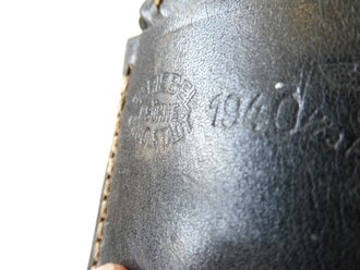 Werkzeugtasche Nachrichtentruppe datiert 1940. Leder weich, ungereinigtes Stück