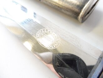 Luftwaffe Borddolch, Zink versilbert, die Kette aus Aluminium. Scheide und Griff original beledert, saubere Klinge von Höller
