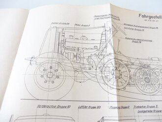 D660/2 " Leichter Zugkraftwagen 3t ( Sd.Kfz.11) Ersatzteilliste des Fahrgestells vom 15.03.38 mit 102 Seiten und vielen Anlagen