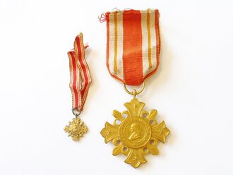 Orden 1888 Vatikan Bronze vergoldet Leo XIII (1878-1903). Sehr guter Zustand, am Band . Dazu die Miniatur