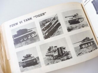 U.S. 1943 dated FM 30-40 Recognition Pictorial Manual on Armoured Vehicles. Including German Tiger and Sturmgeschütz.