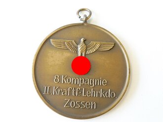 Panzertruppe, Leichtmetall Plakette "Zur Erinnerung 8.Kompanie II.Kraftf.Lehrkdo Zossen" Durchmesser 55mm