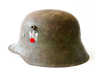 Heer, Stahlhelm alter Art, Originallack mit beiden...