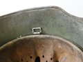 Heer, Stahlhelm alter Art, Originallack mit beiden Abzeichen. Innenfutter Aluminium zum Teil repariert, ungereinigter Helm