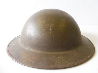 Belgien, Stahlhelm nach britischem Muster, Innenfutter datiert 1951, originallack