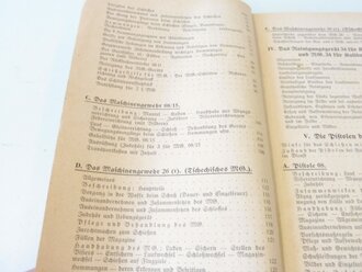 Waffentechnischer Leitfaden für die Ordnungspolizei " datiert 1940 mit 436 Seiten, guter Zustand