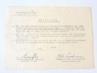 Verleihungsurkunde zum KVK. 2.Klasse 1939 für eine Marine Vorhelferin am 24. Februar 1945 mit eigenhändiger Unterschrift dse Ritterkreuzträgers Helmut Heye als Adrimal der Kleinkampfmittel-Verbände. Dazu das Arbeitsbuch und eine Erklärung