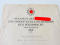 Verleihungsurkunde zum KVK. 2.Klasse 1939 für eine Marine Vorhelferin am 24. Februar 1945 mit eigenhändiger Unterschrift dse Ritterkreuzträgers Helmut Heye als Adrimal der Kleinkampfmittel-Verbände. Dazu das Arbeitsbuch und eine Erklärung