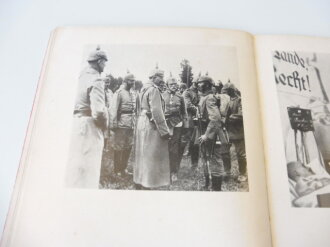 "Der Kaiser" - Eine Biographie in 107 Bildern, A4, 92 Seiten, Buchrücken löst sich, datiert 1933