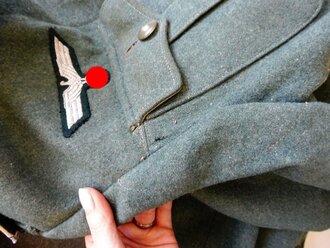 Feldbluse M36 für einen Unteroffizier der Infanterie. Getragenes Kammerstück in gutem Zustand.