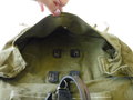 Tasche für den A-Rahmen der Wehrmacht. Frühes, getragenes Stück mit Aluminiumbeschlägen