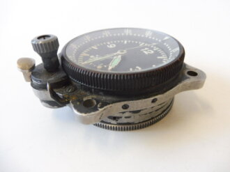 Luftwaffe, Borduhr Bo UK1 von Junghans. Läuft, aber zu langsam