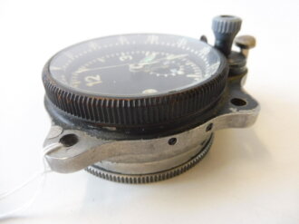 Luftwaffe, Borduhr Bo UK1 von Junghans. Läuft, aber zu langsam