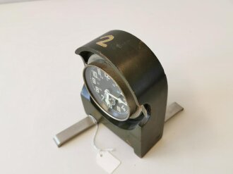 Bundeswehr Funkraumuhr / Stationsuhr . Läuft einwandfrei