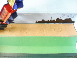 Kriegs Winter Hilswerk 1941-42 Gau Strassensammlung Sachsen, "Die erste sächsische Eisenbahn"  im Pappaufsteller