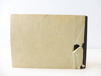 "Sturmvogel Horrido !" Eine Fibel für Flugzeugführer des Jägers Me 262 A-1 datiert Februar 1945. 58 Seiten, einige handschriftliche Vermerke. Rarität
