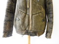 Luftwaffe, Lederjacke für fliegendes Personal, Etikett mit Reichsbetriebsnummer. Getragenenes Stück in gutem Zustand, Reissverschluss und Druckknöpfe gängig