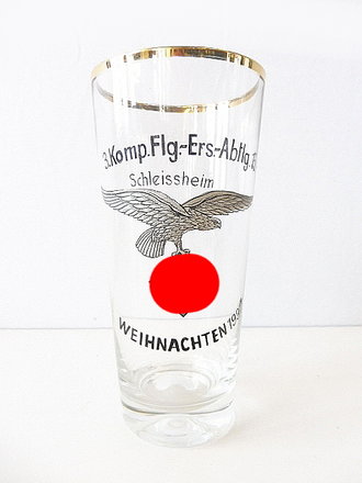 Luftwaffe, dekoratives Erinnerungsglas "3.Komp.Flg.Ers.Abtlg. 15 Schleissheim" Weihnachten 1937. Höhe 18cm, unbeschädigtes Stück