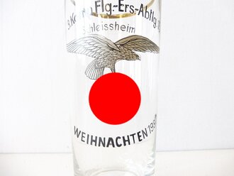 Luftwaffe, dekoratives Erinnerungsglas "3.Komp.Flg.Ers.Abtlg. 15 Schleissheim" Weihnachten 1937. Höhe 18cm, unbeschädigtes Stück