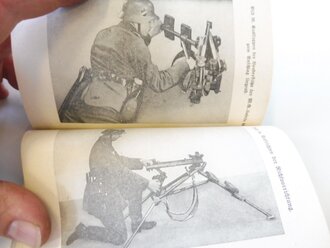 "Beschreibung, Handhabung und Bedienung des MG34 als leichtes MG...." 113 Seiten datiert 1940