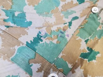 NVA Zeltbahn alter Art im Blumentarn. Neuwertiger Zustand