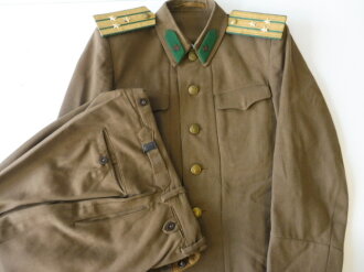 Ungarn Nachkrieg, Uniformjacke mit Stiefelhose