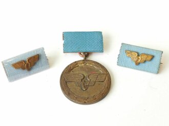 DDR, Medaille Für Treue Dienste bei der Deutschen Reichsbahn in bronze mit zwei Bandspangen