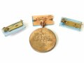 DDR, Medaille Für Treue Dienste bei der Deutschen Reichsbahn in bronze mit zwei Bandspangen