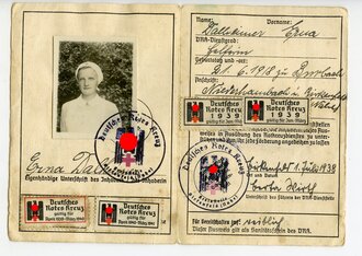 Deutsches Rotes Kreuz Personal Ausweis einer Angehörigen der Kreisstelle Birkenfeld ( Nahe )