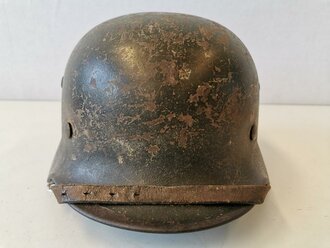 Heer, Stahlhelm M35. Originallack und Abzeichen . Alles...