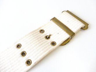 U.S. white canvas belt with brass 65mm buckle .Total length 101cm