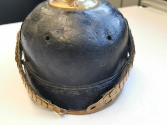 Preußen, Pickelhaube für einen Offizier im Füsilier-Regiment Generalfeldmarschall Prinz Albrecht von Preußen (Hannoversches) Nr 73 . Unbespielter Helm, sicherlich leicht zu verbessern