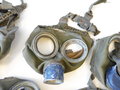 10 Stück Gasmasken Wehrmacht defekt