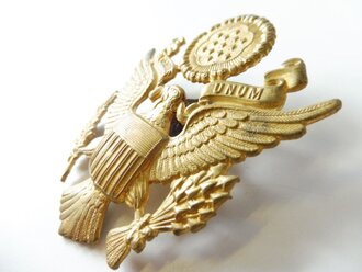 U.S. Army WWII Officers Service Cap insignia