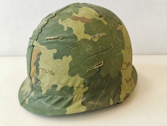 U.S. Vietnam war Airborne helmet, cover is 69 dated,...