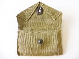 U.S. WWII, Pouch, First aid, M1924 dated 194?