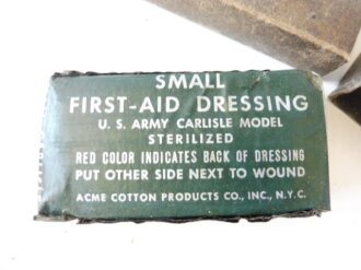 U.S. WWII Small First Aid Dressing, Carlisle model with...