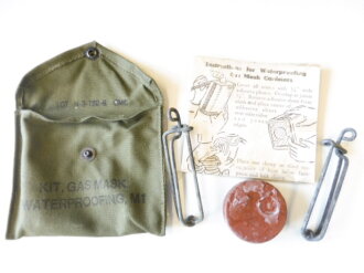 U.S. WWII Kit, Gas mask, Waterproofing, M1. Unissued ,...