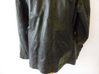 Kriegsmarine, schwarze Lederjacke. Getragenes Stück, Leder weich