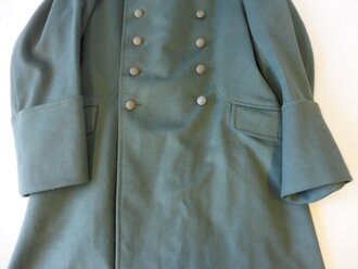 Heer, Mantel für Offiziere aus schwerem Tuch in sehr guter Erhaltung