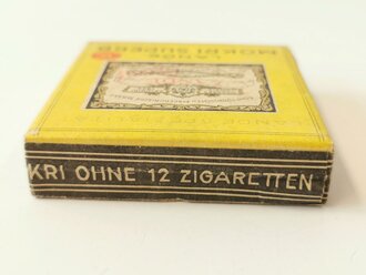 Pack "Mokri " Zigaretten. Ungeöffnet, Steuerbanderole mit Hakenkreuz