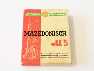 Pack "Mazedonisch M5 " Zigaretten. Ungeöffnet, Steuerbanderole mit Hakenkreuz