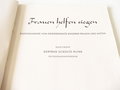 "Frauen helfen siegen" Bilddokumente vom Kriegseinsatz unserer Frauen und Mütter, Zeitgeschichte-Verlag,, 1941, Schutzumschlag defekt