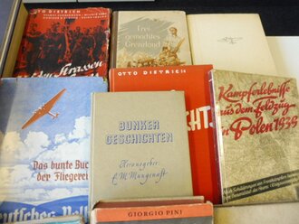 Konvolut Bücher, alles was auf den Bildern zu sehen ist, nicht auf zustand und vollständigkeit überprüft