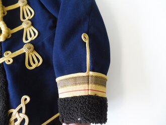 Preussen, Dolman, Mannschaftspelz für einen Unteroffizier der Leib Garde Husaren Regiment, Kammerstück von 19? sowie Namensetikett