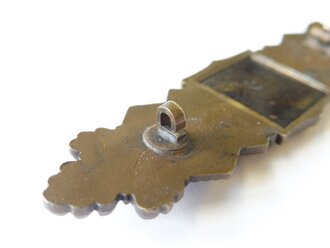 Nahkampfspange in Bronze Steinhauer & Lück, ohne Herstellermarkierung. Plättchen magnetisch, sehr gut erhaltene bronzierung