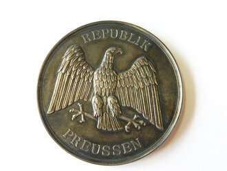 Republik Preußen, nicht tragbare Medaille " Für Rettung aus Gefahr"  Durchmesser 50mm