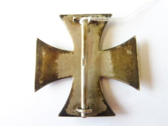 Eisernes Kreuz 1.Klasse 1914, auf der Nadel markiert "800" leicht gewölbtes Stück
