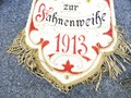 Hessen, große Fahne des Soldaten Verein Herrnsheim 1880-1913. Maße 115 x 130cm, guter Zustand. Dazu ein Fahnenweihe Band von 1913 sowei ein Jubiläumsband von 1930